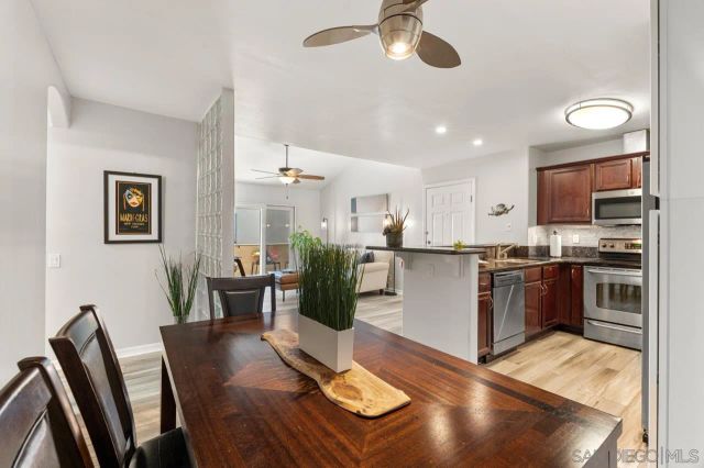 5402 Balboa Arms 415, San Diego, CA 92117