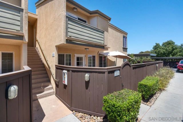5402 Balboa Arms 415, San Diego, CA 92117