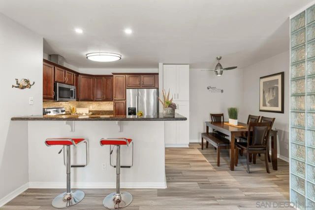 5402 Balboa Arms 415, San Diego, CA 92117