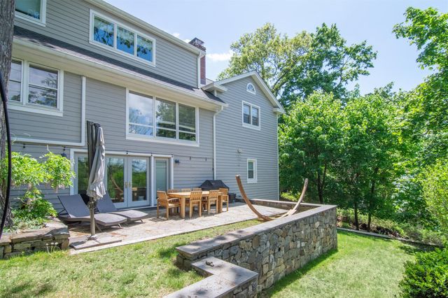 23 Cedarlawn Road, Irvington, NY 10533