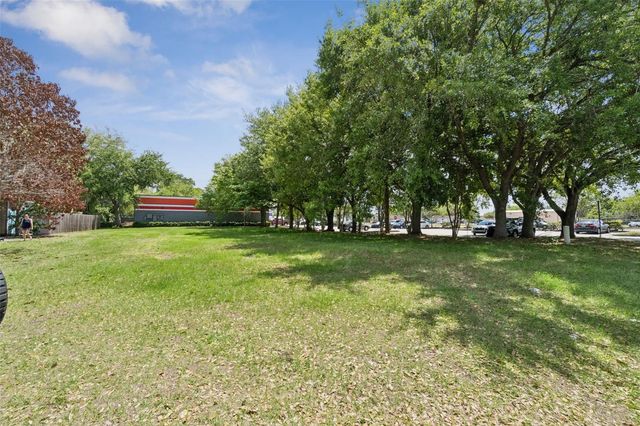1215 WISCONSIN AVENUE, St Cloud, FL 34769