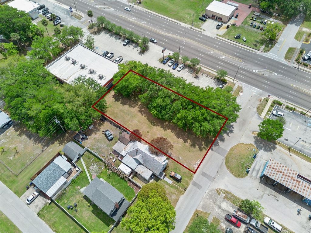 1215 WISCONSIN AVENUE, St Cloud, FL 34769