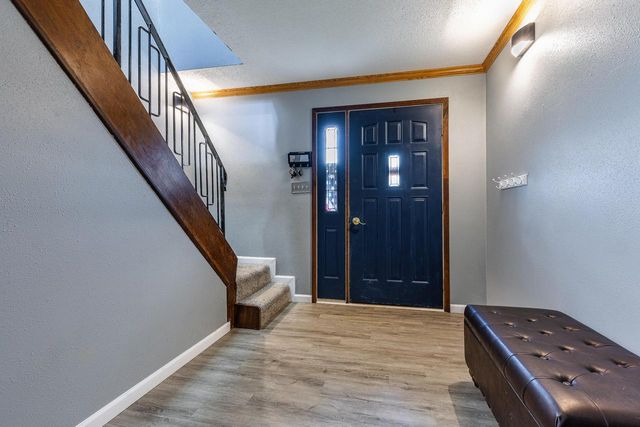 500 Willow STREET, Onalaska, WI 54650