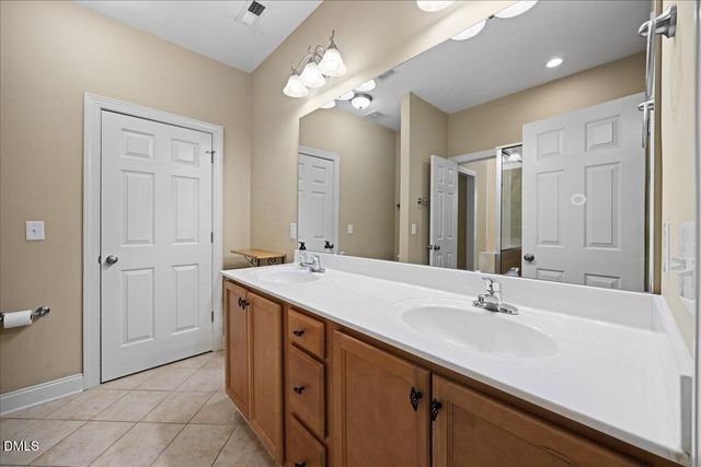 6317 Grove Estates Terrace, Raleigh, NC 27606