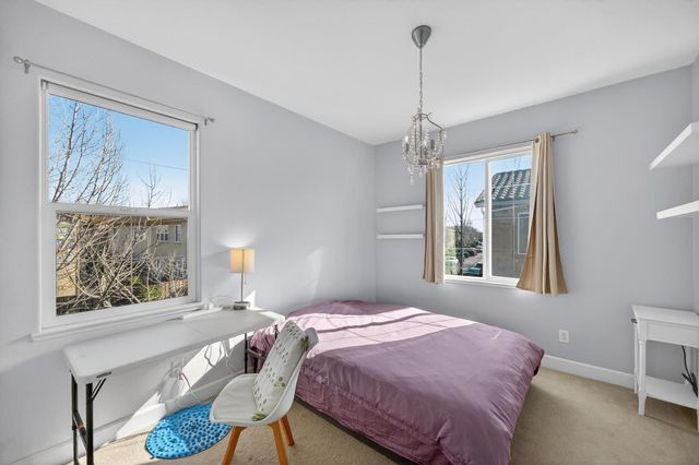 5 Outer Banks Pl, Sacramento, CA 95835