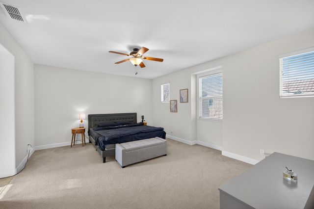 5 Outer Banks Pl, Sacramento, CA 95835