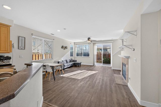 5 Outer Banks Pl, Sacramento, CA 95835