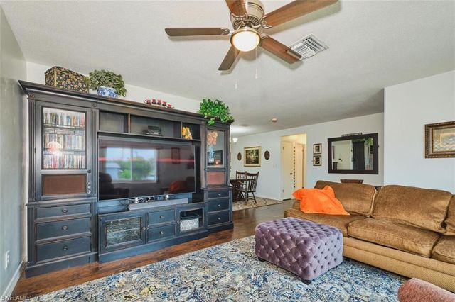 1505 Markdale ST E, Lehigh Acres, FL 33936