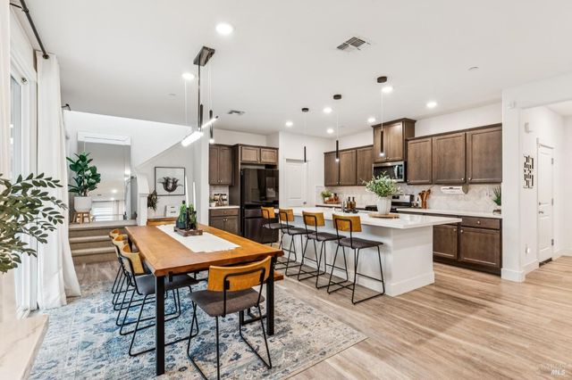 2919 Shaver St, Fairfield, CA 94533