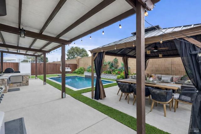 2919 Shaver St, Fairfield, CA 94533