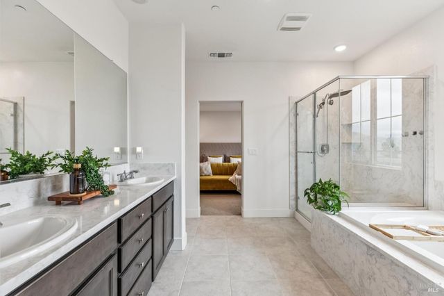 2919 Shaver St, Fairfield, CA 94533