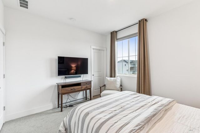 2919 Shaver St, Fairfield, CA 94533