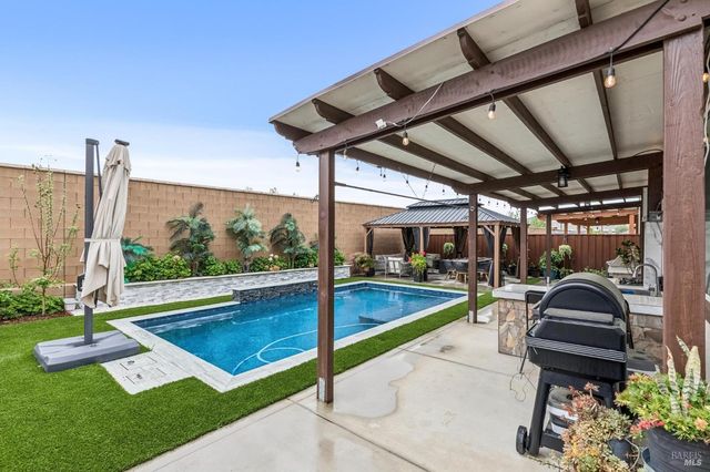 2919 Shaver St, Fairfield, CA 94533