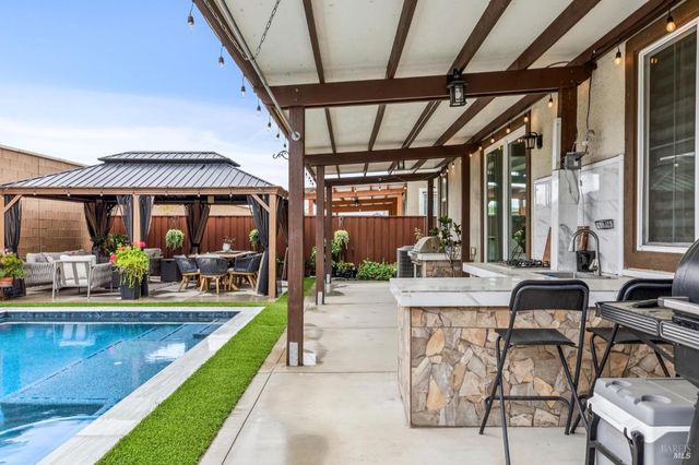 2919 Shaver St, Fairfield, CA 94533