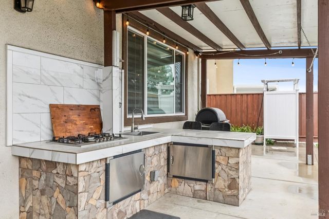 2919 Shaver St, Fairfield, CA 94533