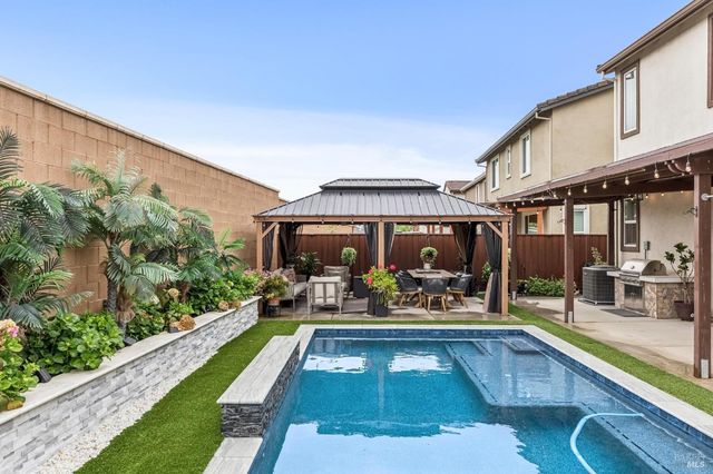 2919 Shaver St, Fairfield, CA 94533