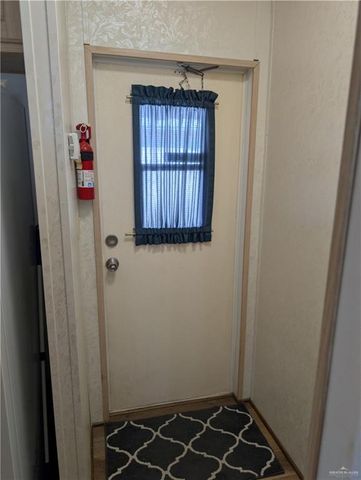 205 Bobolink N Circle, Palmview, TX 78572