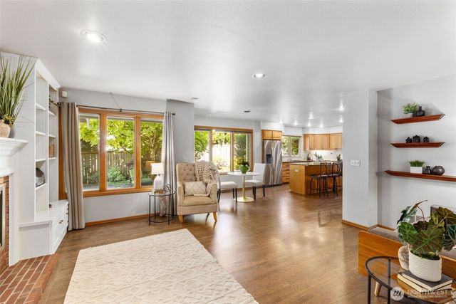 408 SW 336th Court, Federal Way, WA 98023