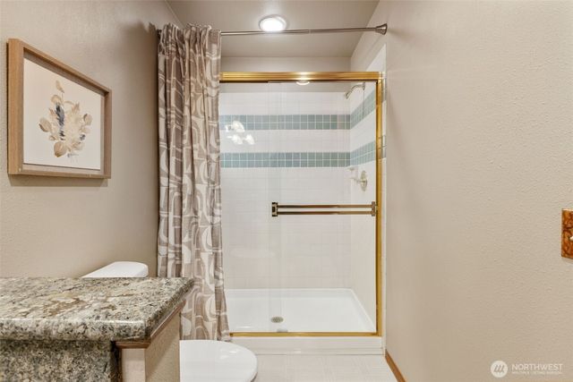 408 SW 336th Court, Federal Way, WA 98023