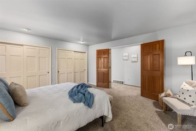 408 SW 336th Court, Federal Way, WA 98023