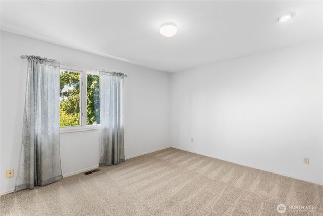 408 SW 336th Court, Federal Way, WA 98023