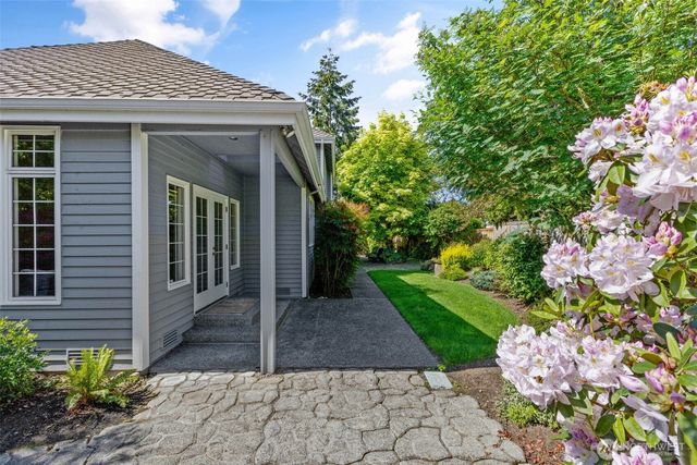 408 SW 336th Court, Federal Way, WA 98023