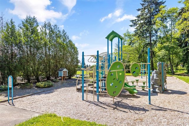 408 SW 336th Court, Federal Way, WA 98023