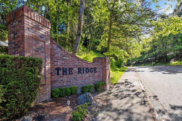 408 SW 336th Court, Federal Way, WA 98023