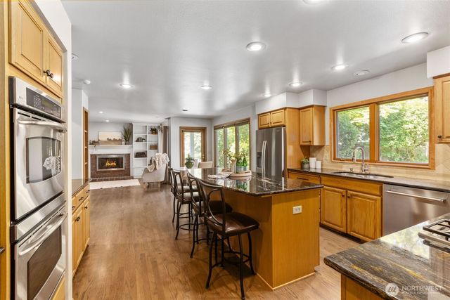 408 SW 336th Court, Federal Way, WA 98023