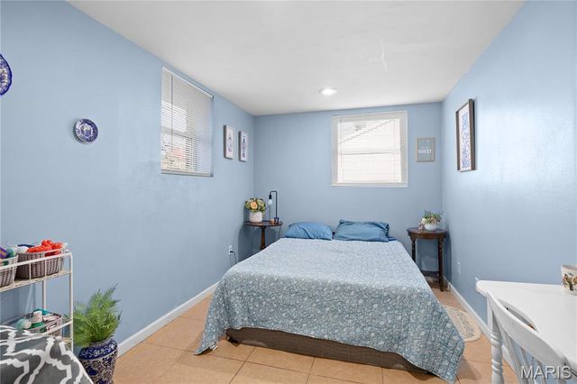 324 Breckenridge Drive, Belleville, IL 62221