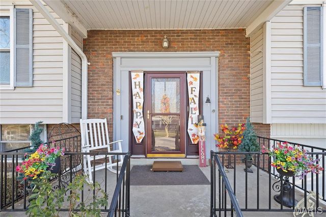 324 Breckenridge Drive, Belleville, IL 62221