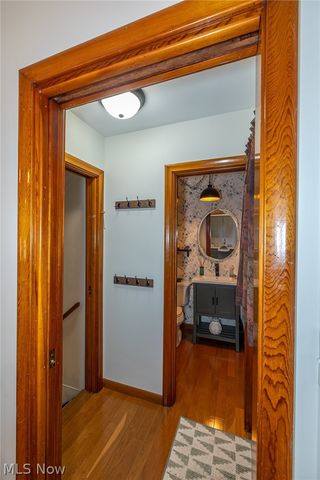 180 S Leavitt Road, Amherst, OH 44001