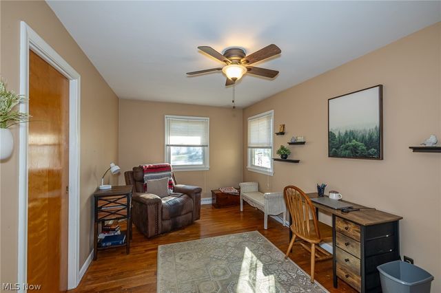 180 S Leavitt Road, Amherst, OH 44001