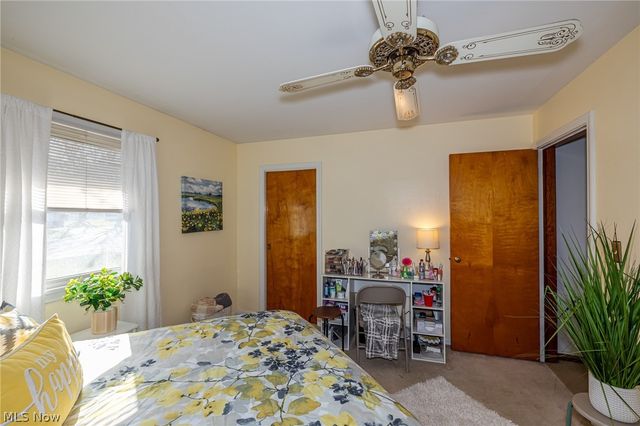 180 S Leavitt Road, Amherst, OH 44001