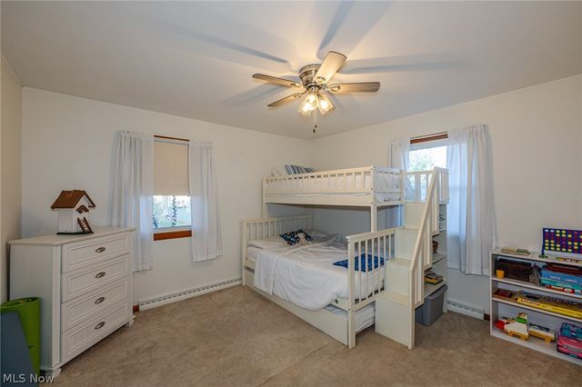 180 S Leavitt Road, Amherst, OH 44001