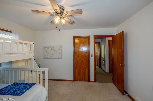 180 S Leavitt Road, Amherst, OH 44001