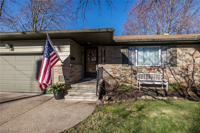 180 S Leavitt Road, Amherst, OH 44001