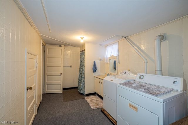 180 S Leavitt Road, Amherst, OH 44001