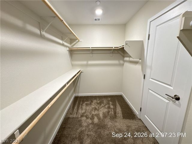 8621 Faxom Street, Las Vegas, NV 89166