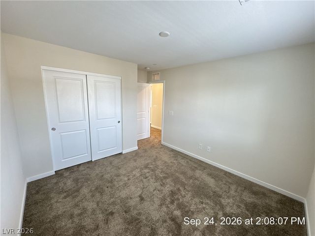 8621 Faxom Street, Las Vegas, NV 89166