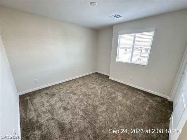 8621 Faxom Street, Las Vegas, NV 89166