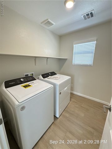 8621 Faxom Street, Las Vegas, NV 89166