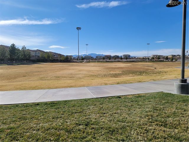 8621 Faxom Street, Las Vegas, NV 89166