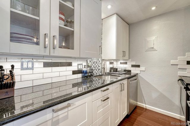 625 N Pennsylvania Street 403, Denver, CO 80203