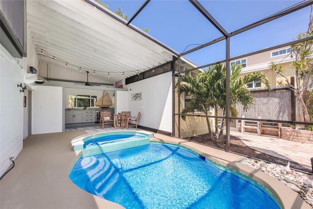 7030 POINSETTIA AVENUE, Longboat Key, FL 34228