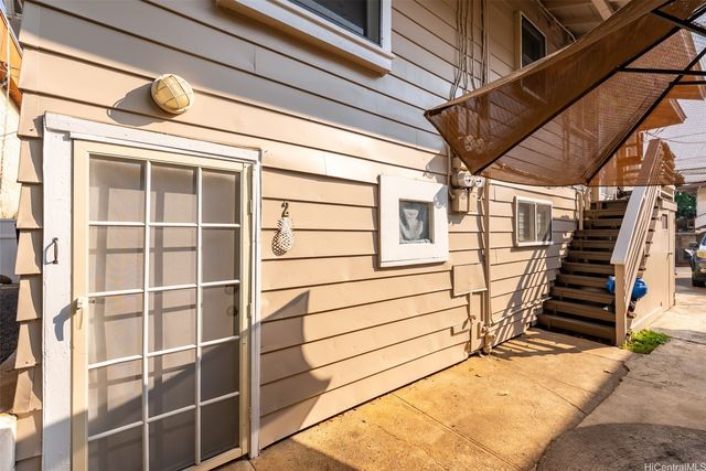 1812 Algaroba Street, Honolulu, HI 96826