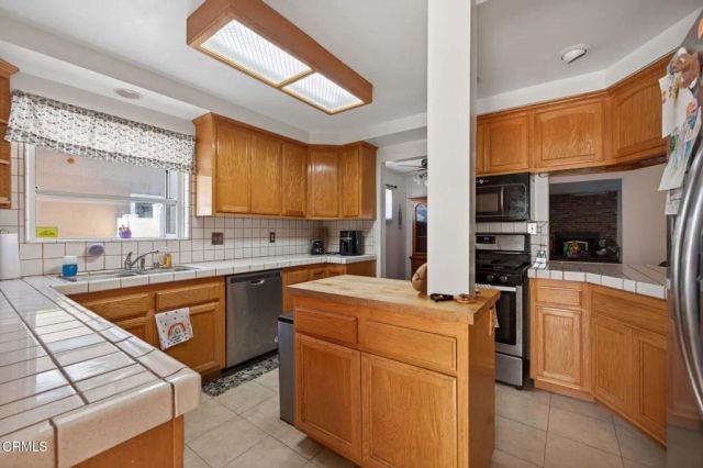 3931 Marshall Street, Ventura, CA 93003