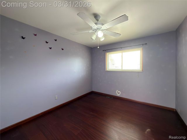 35715 Rainbow Drive, Sterling Heights, MI 48312