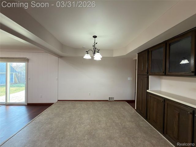 35715 Rainbow Drive, Sterling Heights, MI 48312