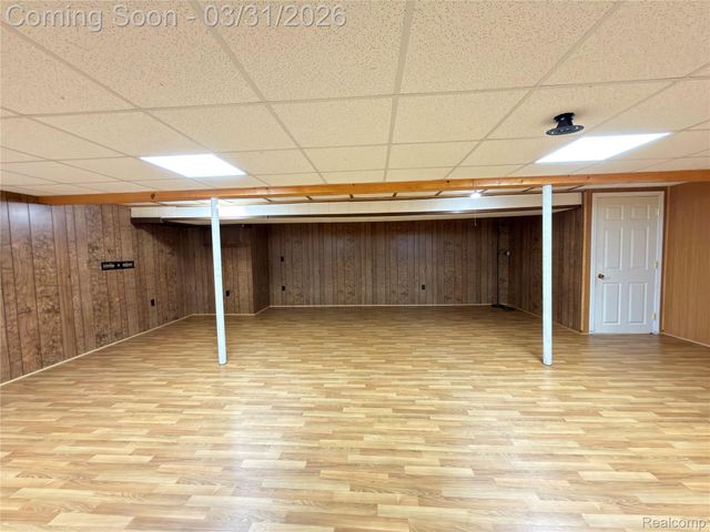 35715 Rainbow Drive, Sterling Heights, MI 48312